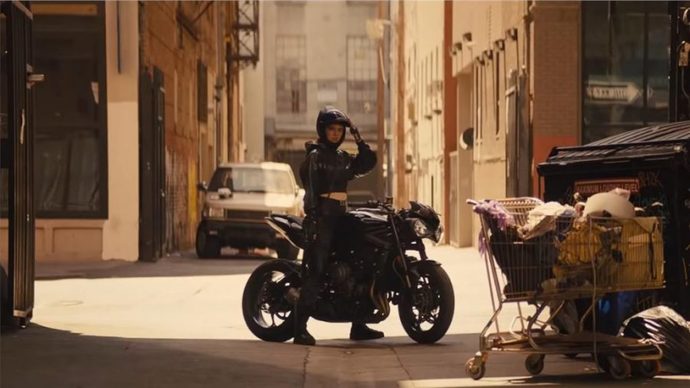 Motosiklet sürmekten korkanlar var mı?