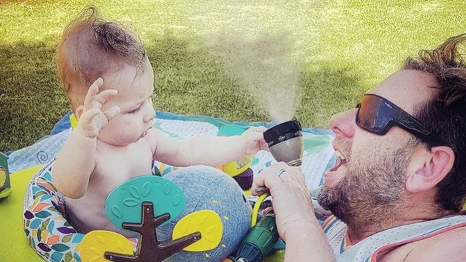 Yazın bebekleri serinlenmenin en kolay yolu nedir?