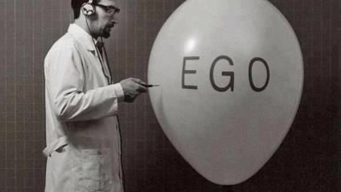 Sizce Türkiye'nin % kaçı egoist? Kızlar mı erkekler mi daha çok egoist?