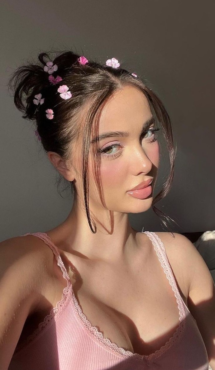 Erkeklerin kadınlarda beğendiği saç modeli genelde nasıl oluyor?