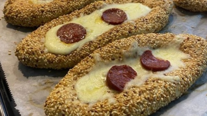 Simit pizza yer misiniz?