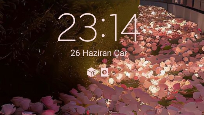 Telefon duvar kağıdım nasıl sizce? Kilit ekranım ve anasayfa duvar kağıdım nasıl?