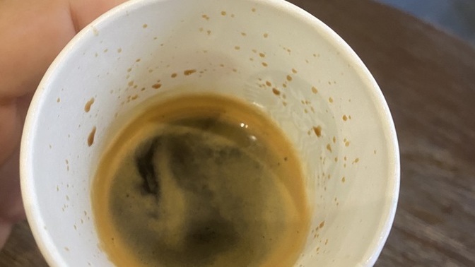 Size sabah kahvesi ısmarlayayım mı?