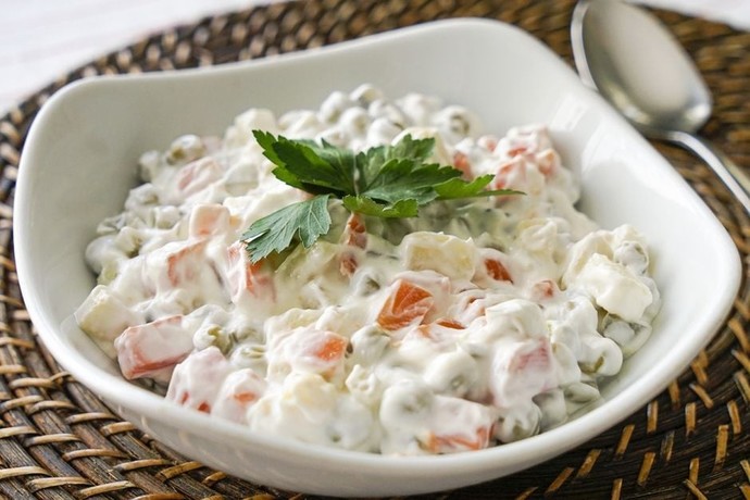 Rus salatası seven var mı?