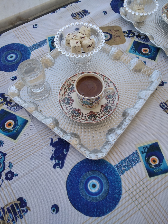 Sabah kalkar kalkmaz kahvaltı eder misiniz yoksa biraz zaman geçmesini mi beklersiniz?
