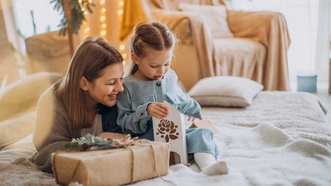 Dünyadaki bütün çocuklara hediye verme imkanın olsaydı, ne verirdin?
