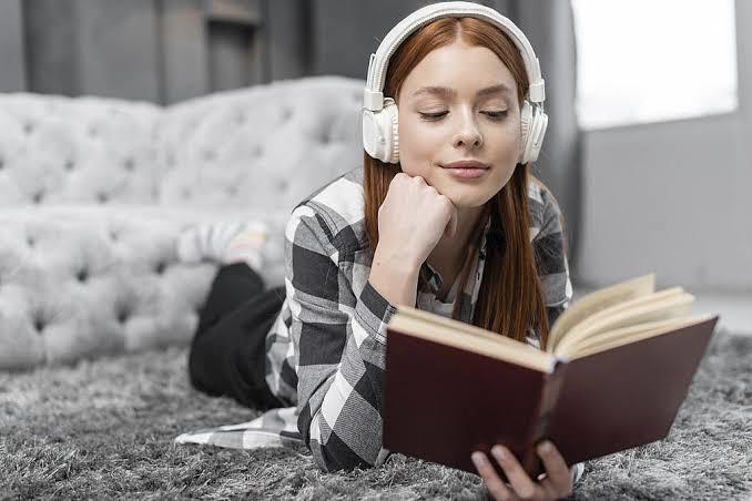 Müzik dinlemek mi, kitap okumak mı daha rahatlatıcıdır?