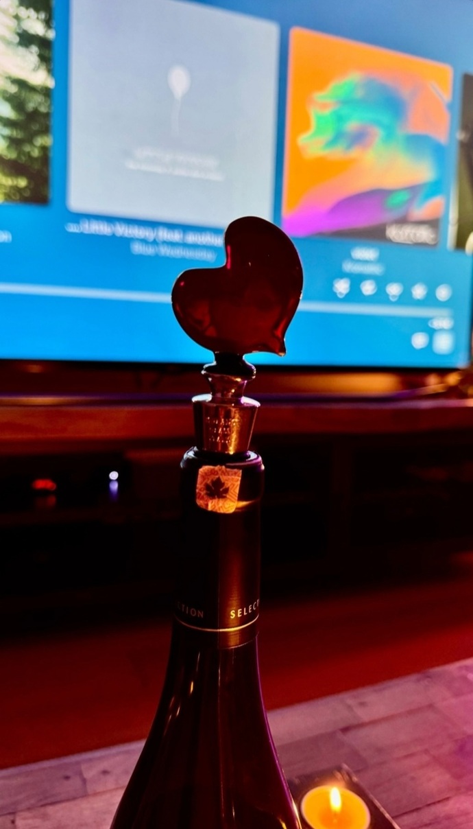 . . 🍷