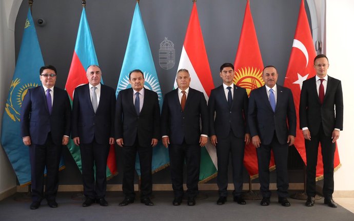 Avrupa birliğine dahil olan ülkelerden hangisinin cumhurbaşkanı favori cumhurbaşkanınız?