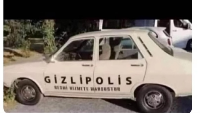 Gözünü sevdiğimin yılları, her şey açıktı samimiydi gizli saklı yoktu şimdi öyle mi?
