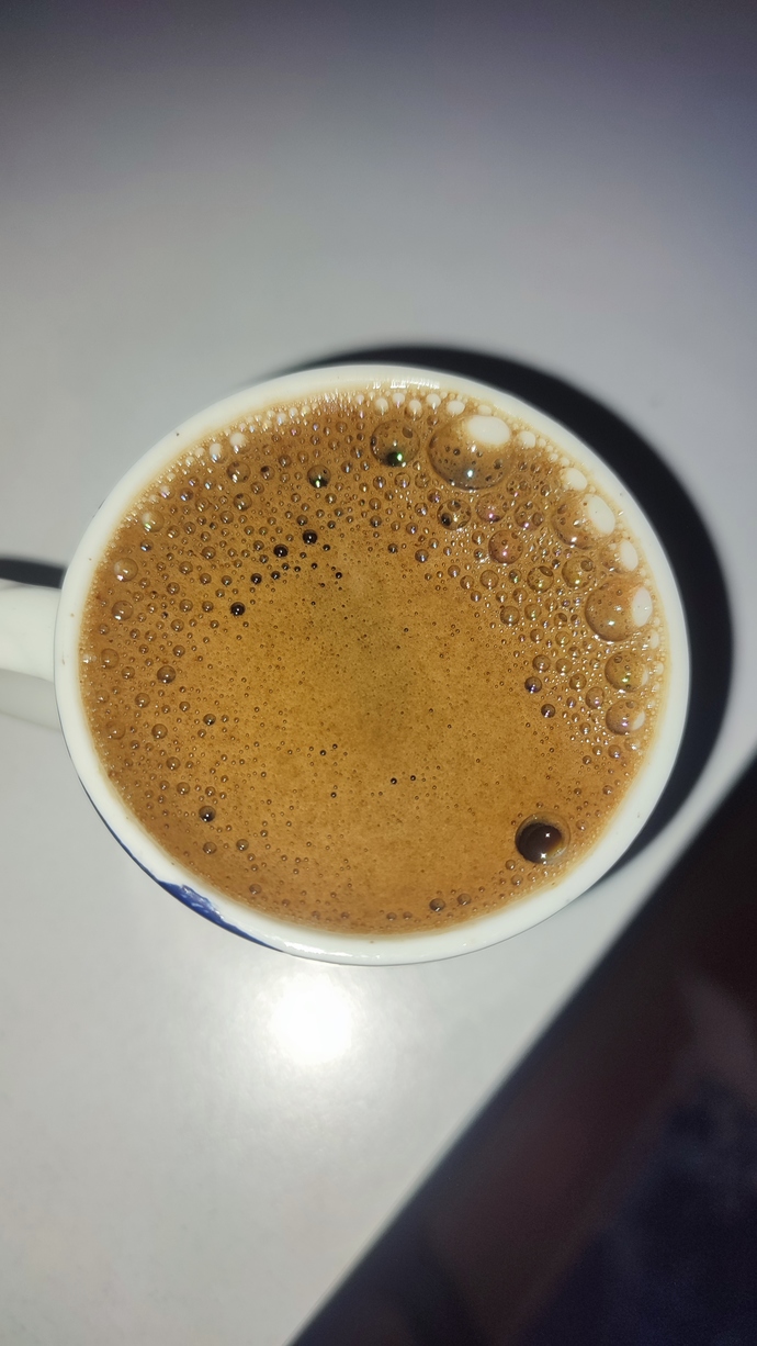 ☕🌪️