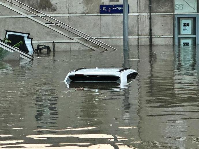 Sizin orada çok esiyor mu?