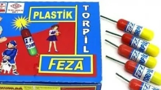 Torpil patlatmak istiyorum. Canım çok çekti. Sen hiç torpil patlattın mı?