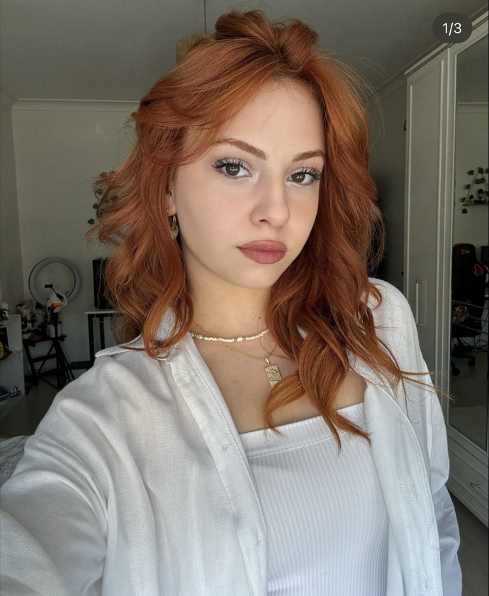 Bu kızın güzelliği şaka mı?