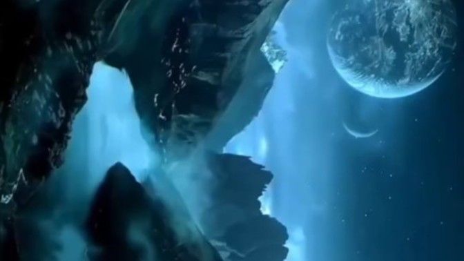 İzlerken sizi uzay boşluğuna çıkaran o film hangisi?