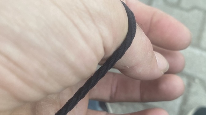 Size ait olan bir takıyı başkasına verir misiniz?