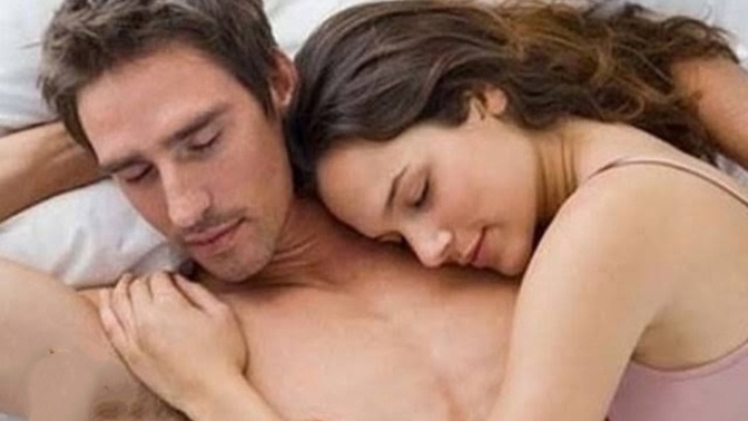 Bir erkeğin göğsünde küçük bir çocuk gibi uyuyup kalmak istiyorum çok şey mi istiyorum acaba?