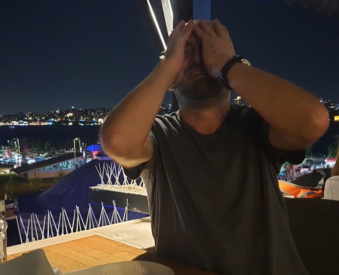 An itibariyle kiminle nerede ne yapıyorsunuz?
