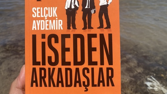 Dalga sesinde kitap yazmak mı daha keyifli olur okumak mı?