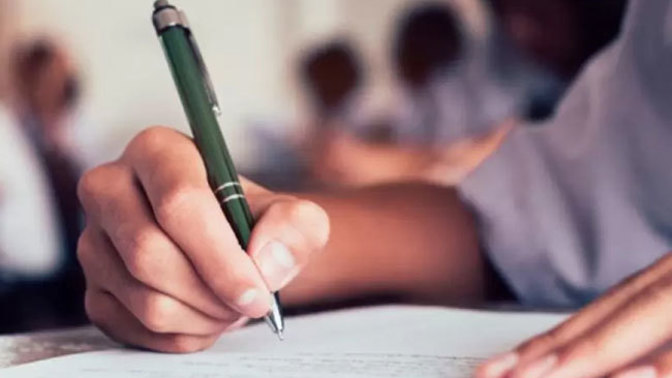 Üzerinden uzun yıllar geçse de rüyanızda çıkan olaylar var mı?