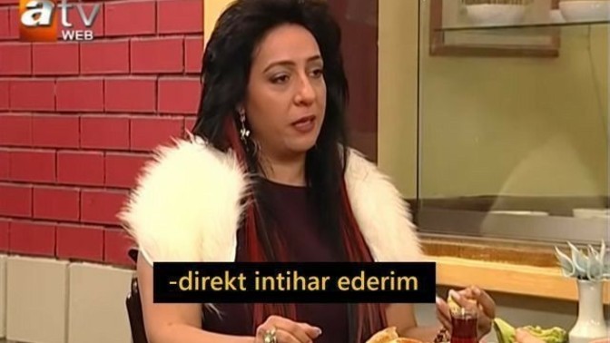 Sevgiliniz sosyal medya hesabından eski sevgilisini takip edebilir mi?