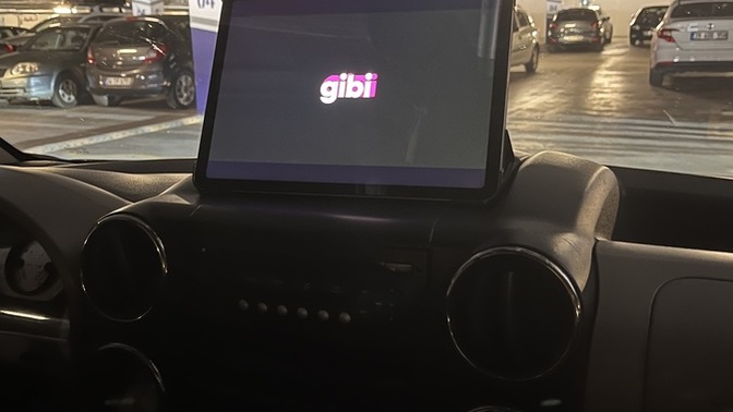 Yolculuk yaparken dizi film izler misiniz?