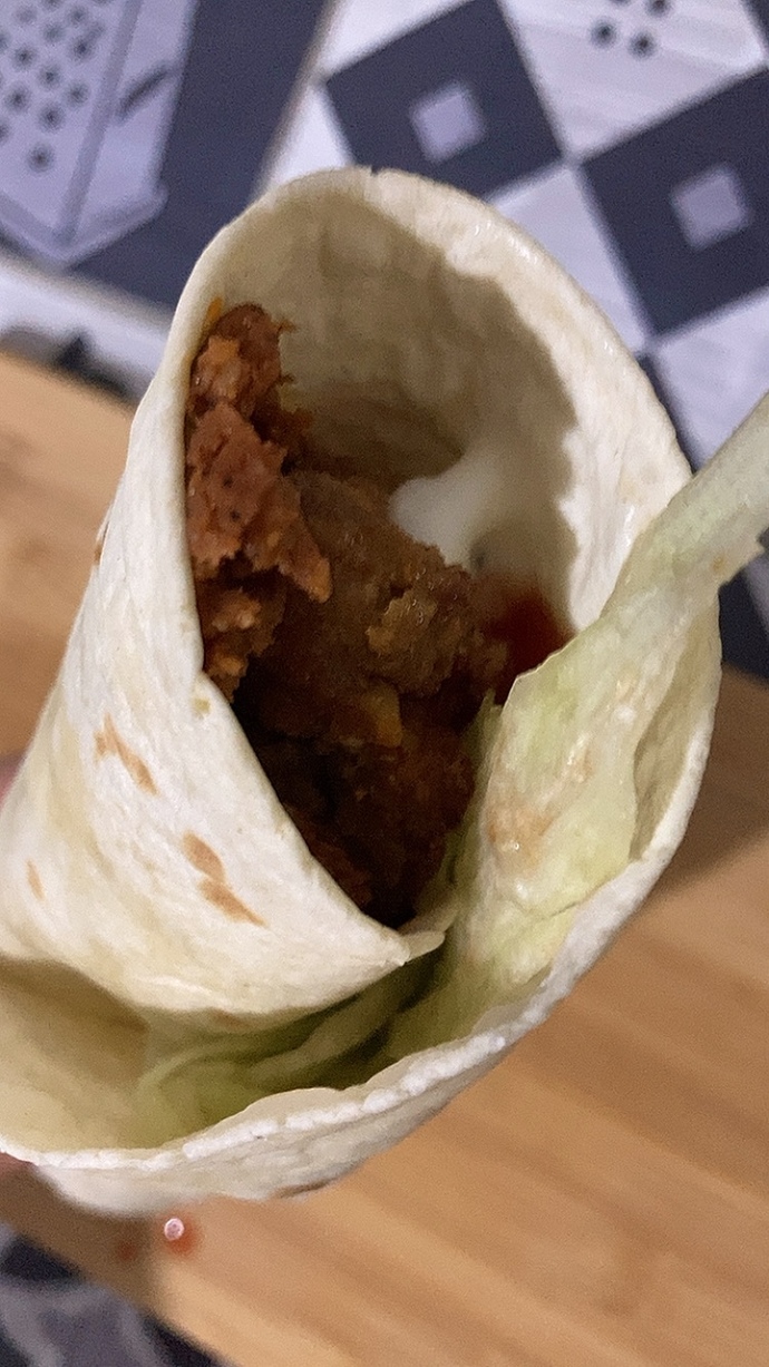 Çiğ köfte dürümün içine köfte konur mu 🤔?