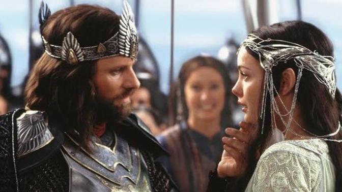 Bugün Aragorn ile Arwen’in evlilik yıl dönümü. Hayatında Aragorn ve Arwen gibi olmalıyız dediğin biri var mı?