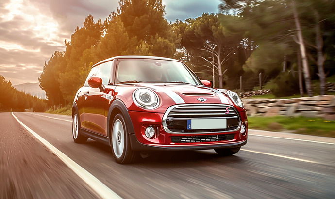 Yeni arabamı siz seçtiniz KScanlar! Mini Cooper arabaları beğeniyor musunuz 🚗?