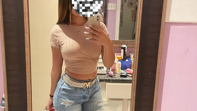 Yırtık kot modası geçti mi?