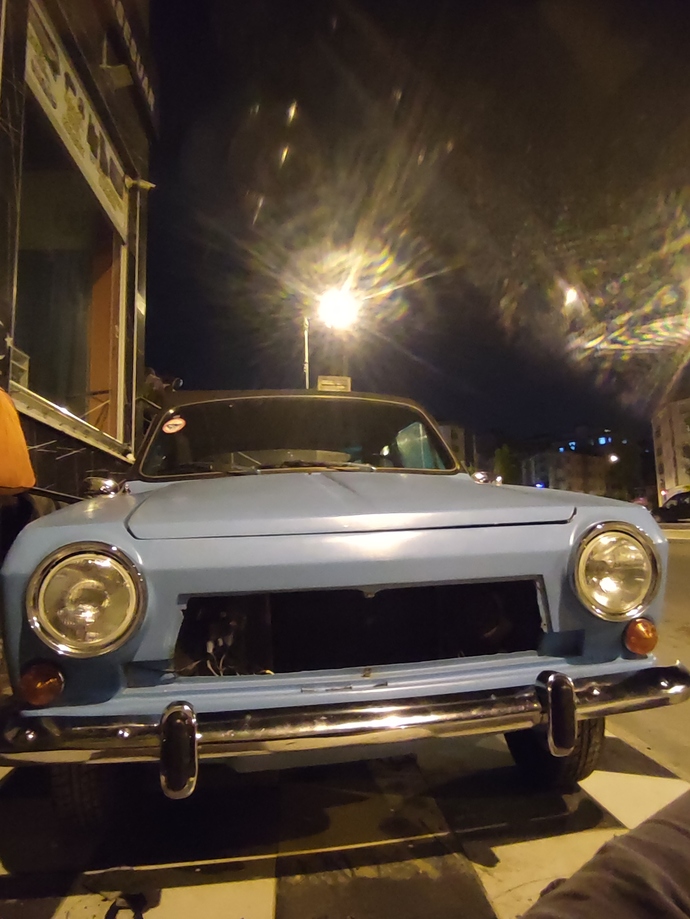 ? aracın marka modelini bilen?