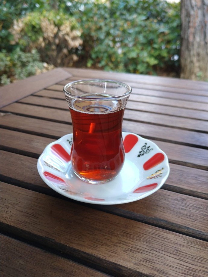 Kime espresso ısmarlayayım?