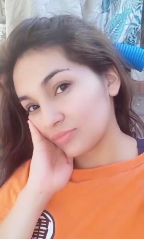 Sıcaklardan dolayı aynen böyle oldummm, peki siz neler yapıyorsunuz bakalım?