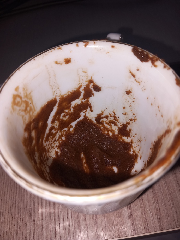 Hissi olan lutfedip falima bakar mi?