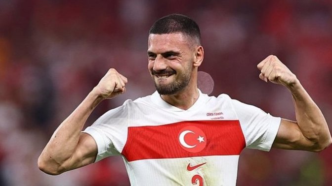 #AUTvTUR maçında ilk golü #MerihDemiral attı! Maç nasıl bitecek sizce?