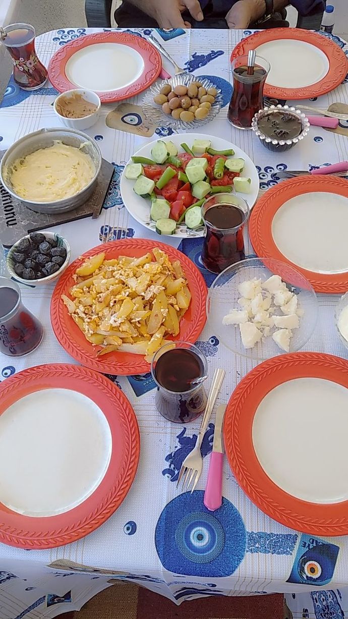Sabahları yulaf yemek kahvaltı yerine geçer mi?