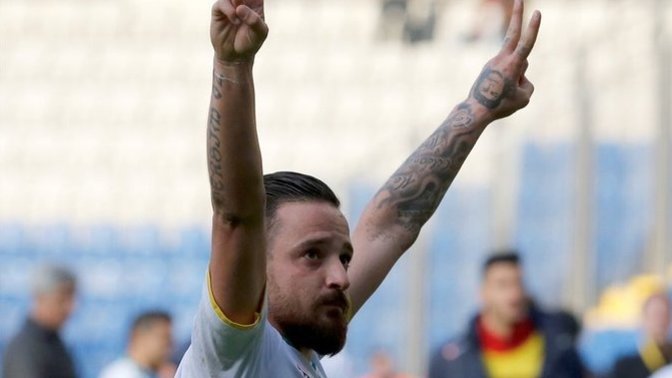 Merih Demiral'ın milli maçta yaptığı ülkücü işareti doğru buluyor musunuz?