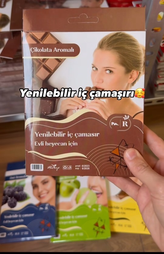 Yenilebilir Kadın iç çamaşırı için ne düşünüyor sunuz?