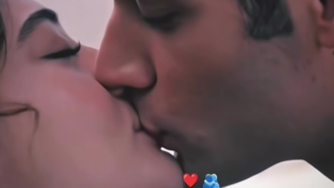 Erkekler, Niye öpüşürken gözlerimizi kapatırız 🙈☺️?
