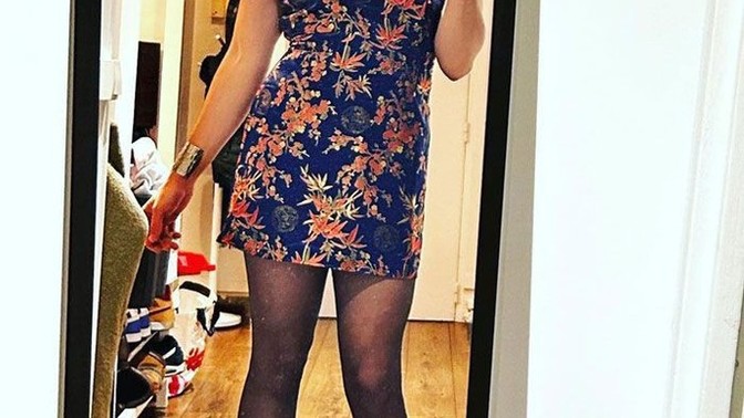 Ben bir travesti'ım. Bir adam benimle ilgileniyor. Maço, erkeksi, aşırı hetero erkeği oynuyor. Yani varsaymıyor. Ne yapmalıyım?
