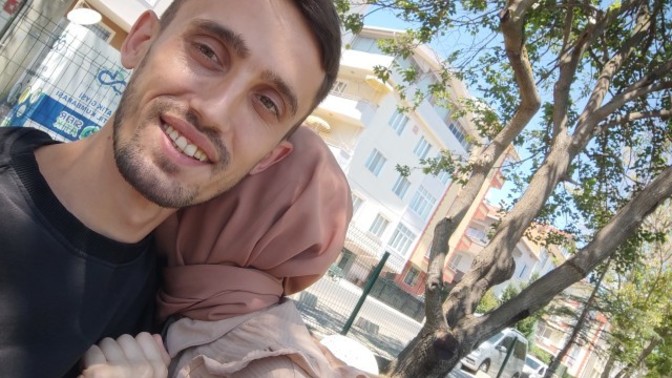 KızlarSoruyor'dan biriyle buluşmayı düşündünüz mü?