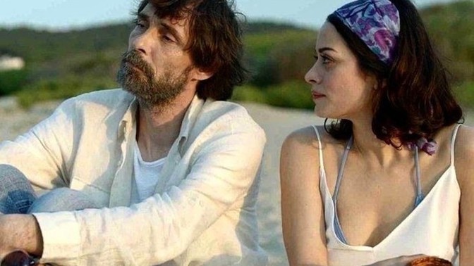 Aşk insanı zayıflatır mı yoksa daha güçlü birisi mı yapar?