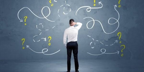 “İnsanların düşüncelerini okuyabilmeyi mi yoksa istediğin bir bedende yaşayabilmek mi isterdin? “?