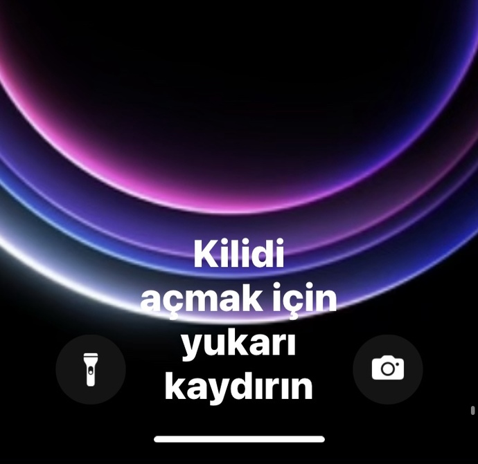 İos17 son güncellemesinden sonra kilit ekranında sorun yaşayan var mı?
