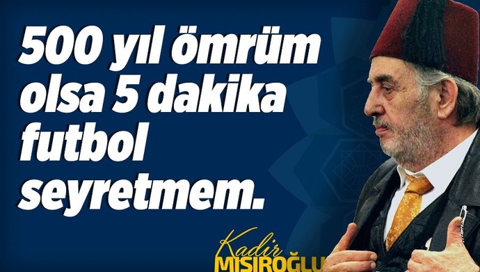 Milli maç var, yemeğe gidelim diyor. Futbol izlemeyen erkekten olmaz mı?