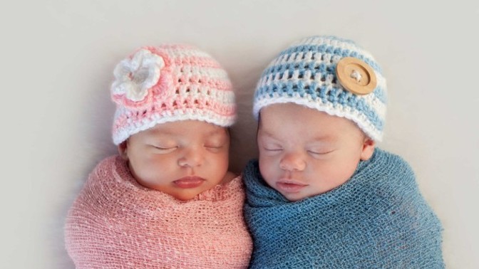 ERKEK BEBEK zekâsını ANNEDEN; KIZ BEBEK zekâsını ANNE ve BABADAN alıyormuş. ZEKÂNIZI ailenizin zekâsıyla KARŞILAŞTIRDINIZ MI?