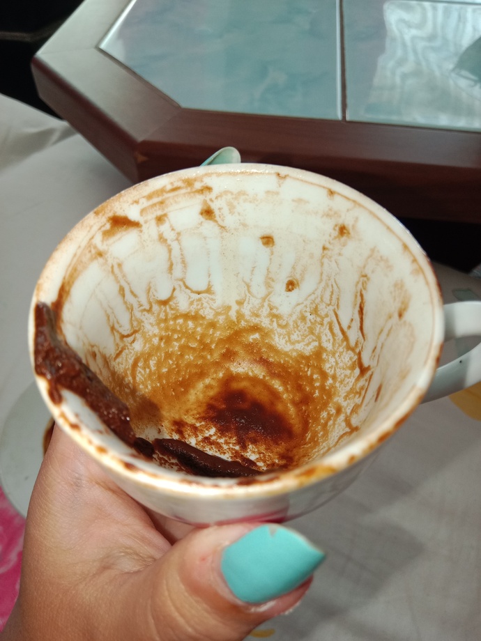 Falimda butun yollarima engel koyan birisi mi var?