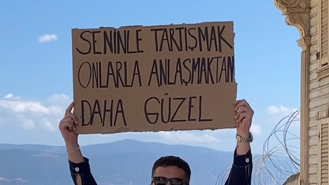 Sizin için karşı cinsi özel kılan en önemli faktör nedir?