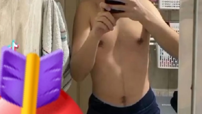 2.05 boy 145 kiloyum sizce fiziğim nasıl resimli?