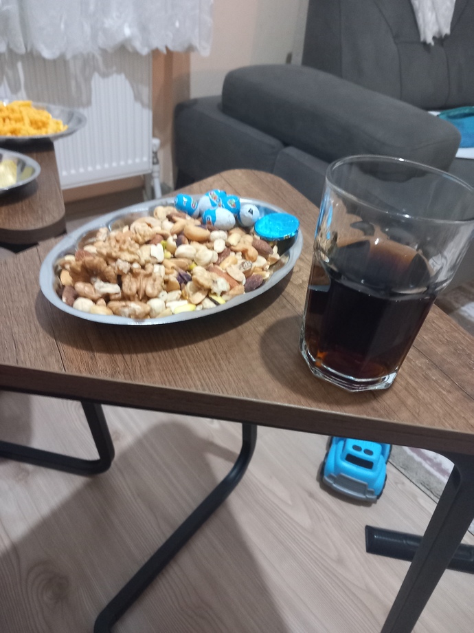 Maçı izlemeye hazır mısınız gençler?
